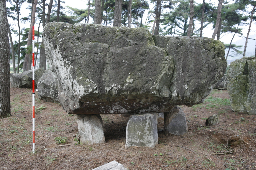 영광 성산리 지석묘군 26호 이미지 입니다.